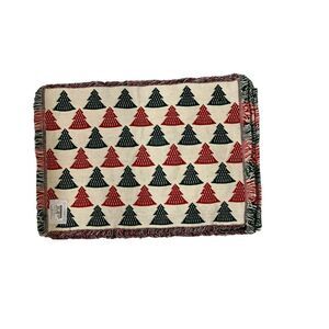 Waterloo Gardens Set of 4 Christmas Holiday Placemats